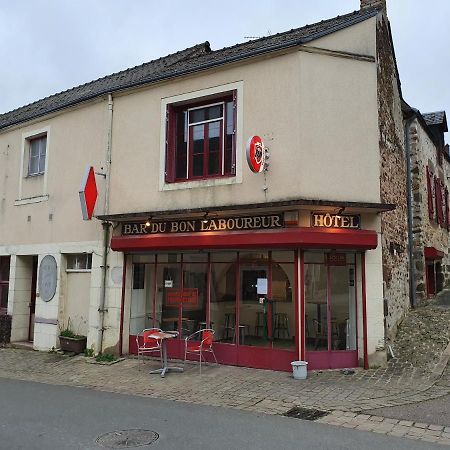 Hôtel Le Bon Laboureur à Saint-Léonard-des-Bois Extérieur photo